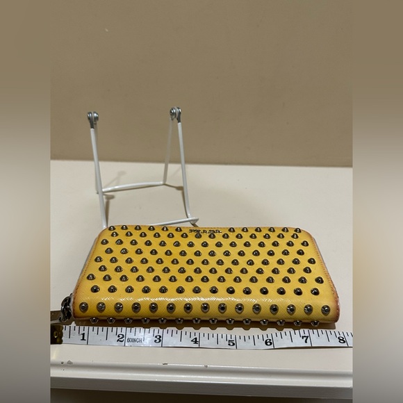 Prada Studded Yellow Saffiano Long Zippy Wallet - Picture 11 of 16
